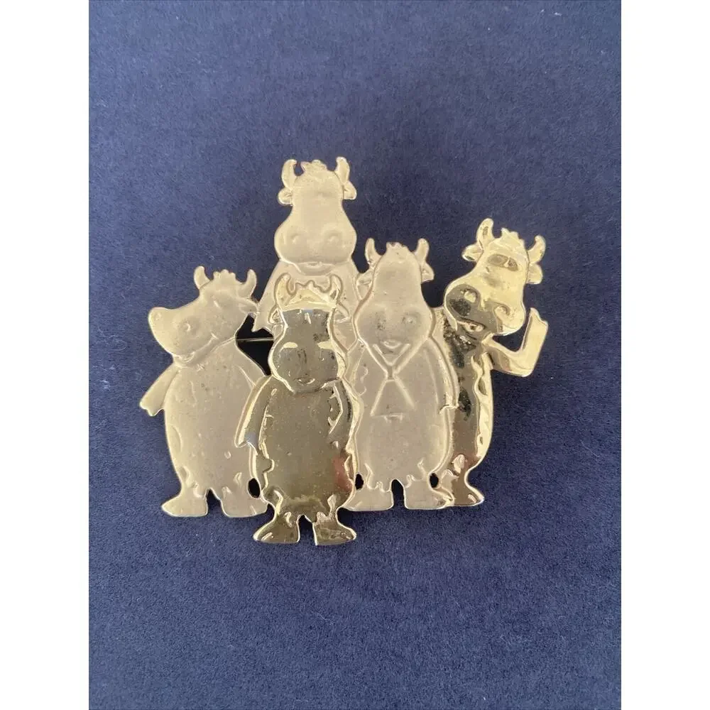 Vintage JJ Jonette 1980s Happy Cows Bulls Brooch Pin Copper/Gold Tone 2.23
